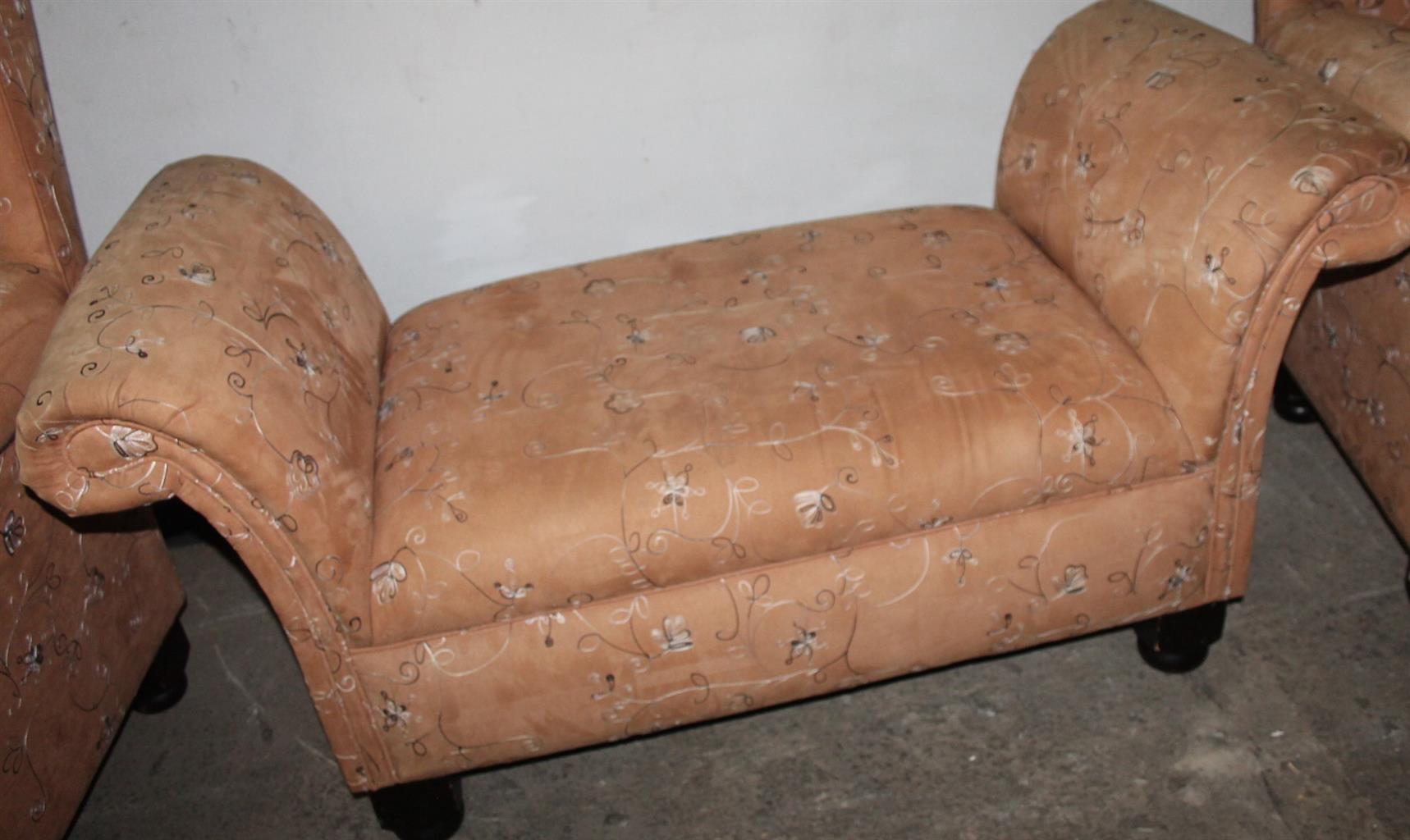 Cleopatra chair S027456c #Rosettenvillepawnshop