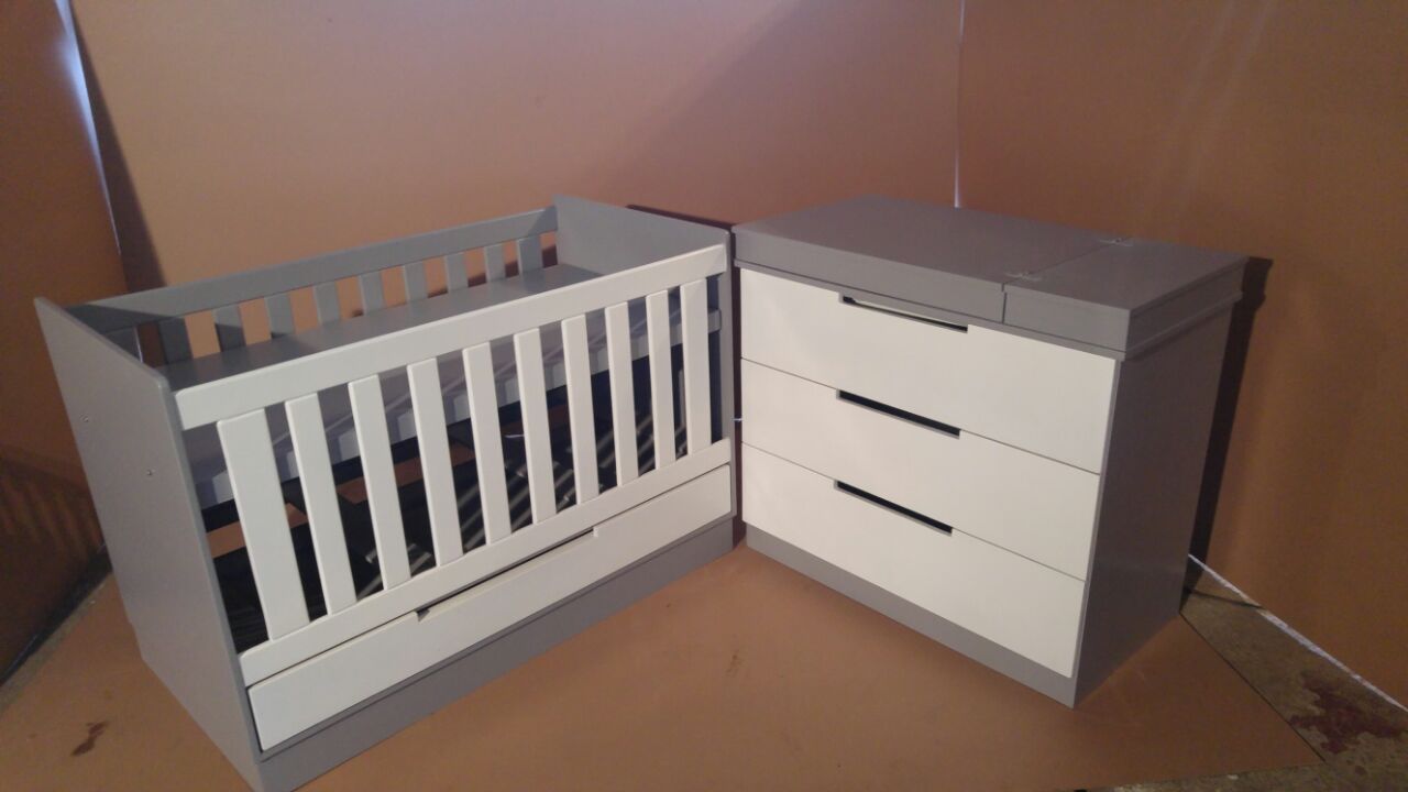 cot and compactum