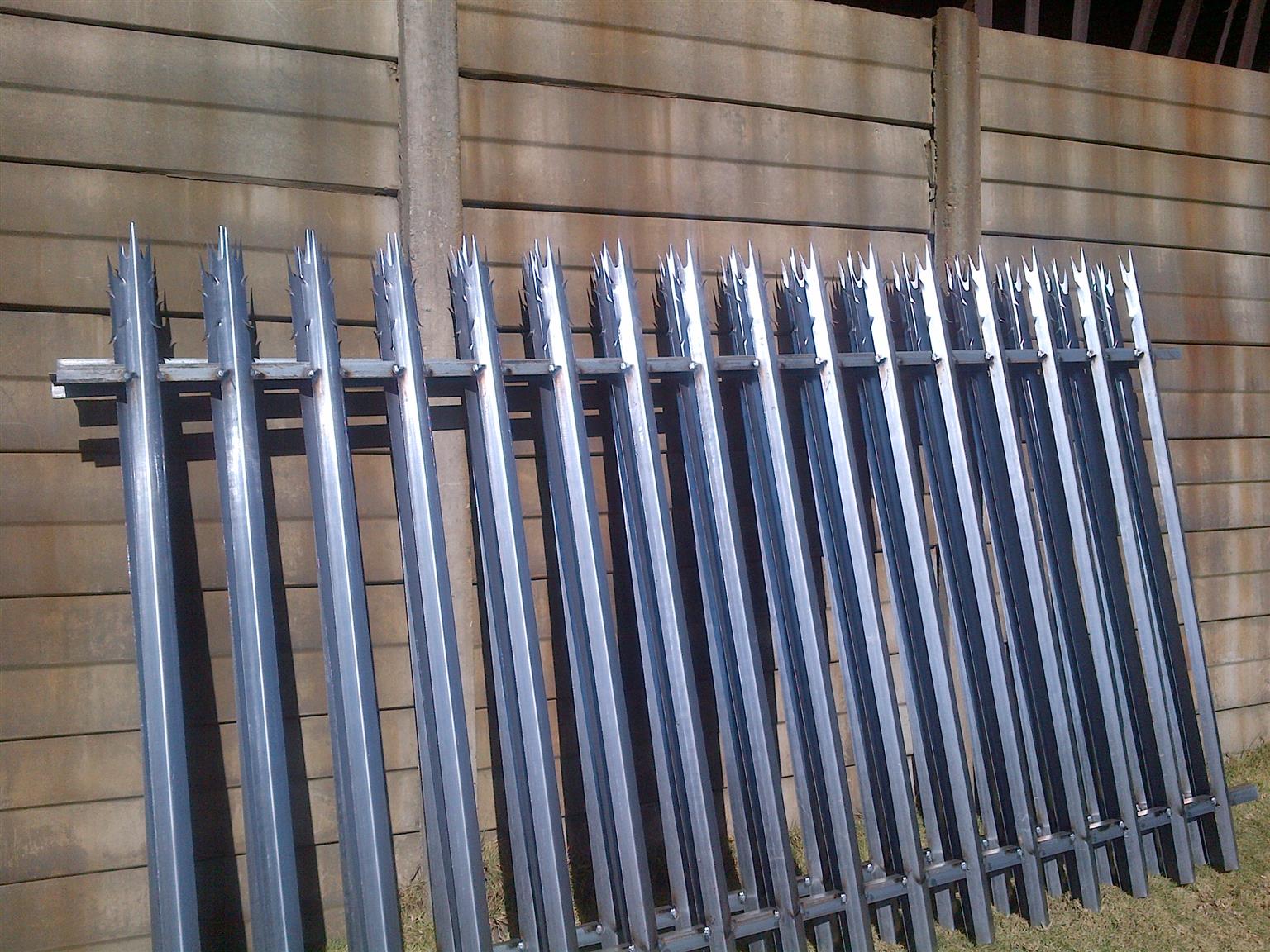 Standard metal fence height