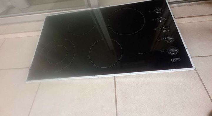 Defy gas hob for sale